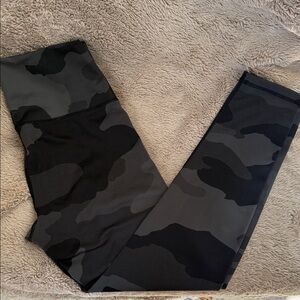 AERIE Offline Camouflage Leggings